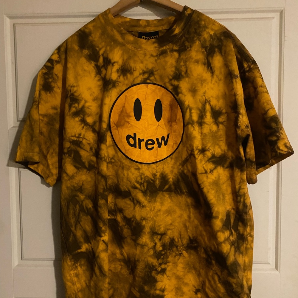 Drew house, tie-dye